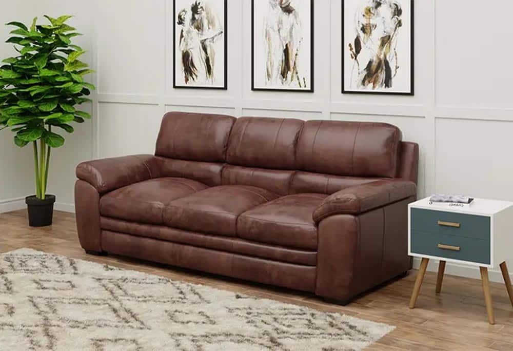 5 Alasan Mengapa Sofa Kulit Membutuhkan Perawatan Khusus, Bukan Sekadar Lap